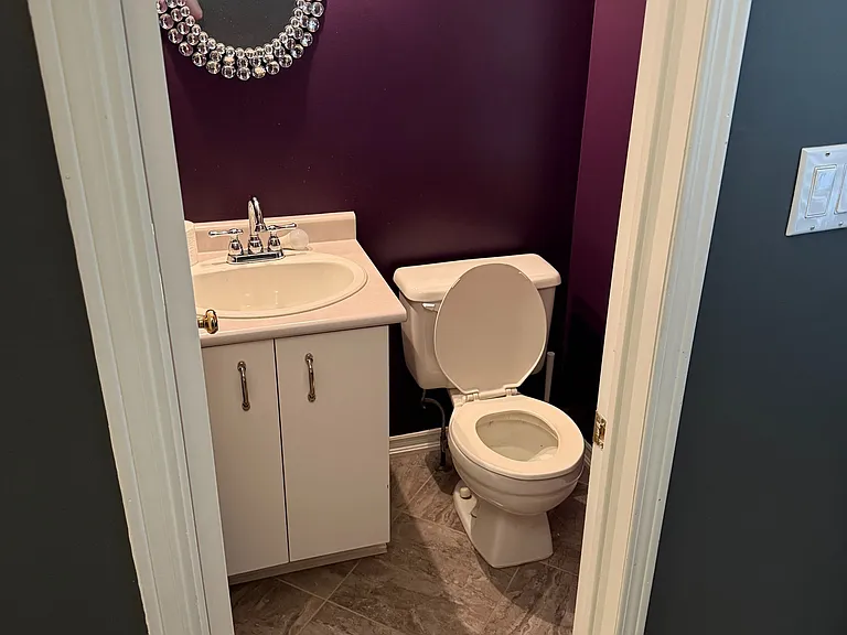 10 Bassett Blvd #115 — Photo 3