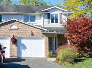 82 Terrace Ave, Welland, ON L3C 2C4