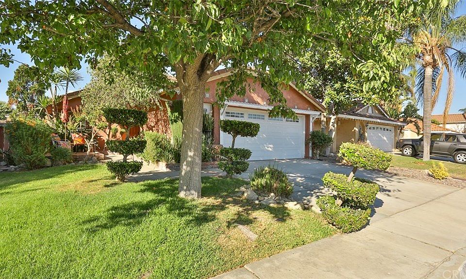 1st image of 13554 Columbus Ct