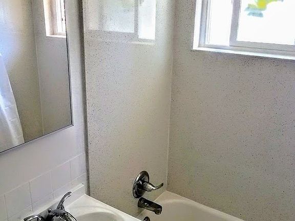 5th image of 2145 Randolph Dr APT 7