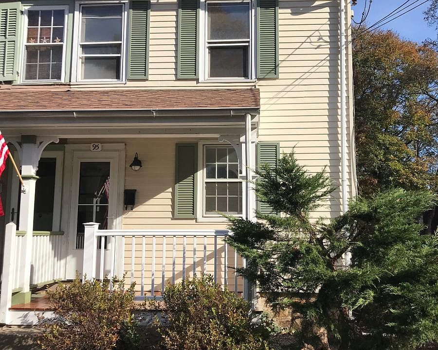95 Cottage St