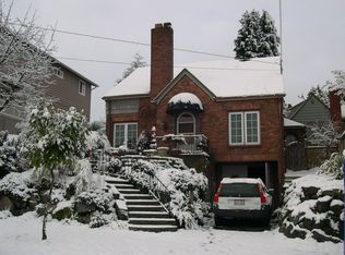 7351 19th Ave NE, Seattle, WA 98115