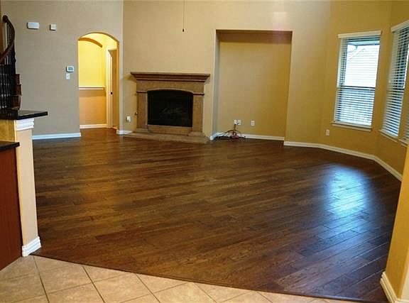 5th image of 1648 Bradford Grove Trl