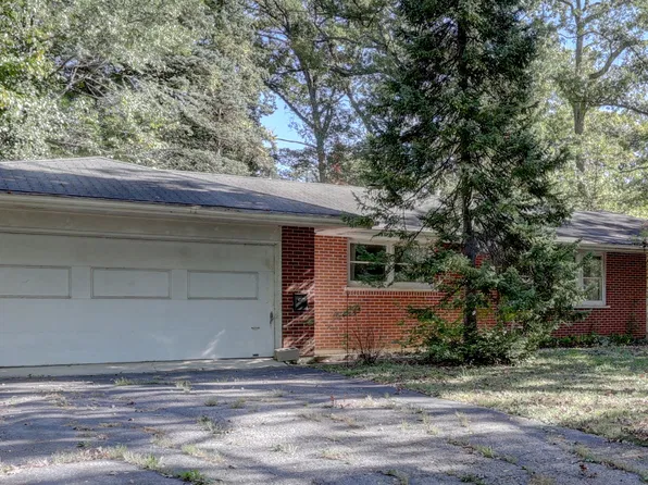 5N341 Cuyahoga Ter, Bartlett, IL 60103