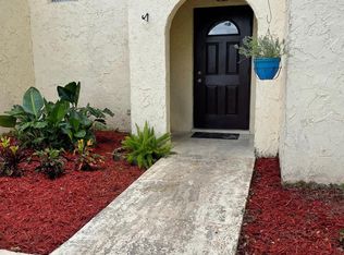 4021 S Jog Rd #3, Lake Worth, FL 33467
