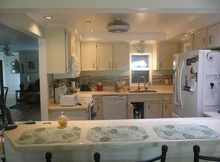 206 Cactusflower Ln, Sun City Center, FL 33573