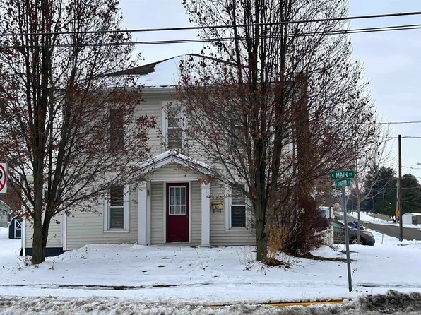 1002 N Main St, Bourbon, IN 46504