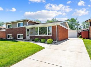 171 N Pamela Dr, Chicago Heights, IL 60411