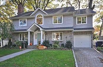 1st image of 22 Elm Dr