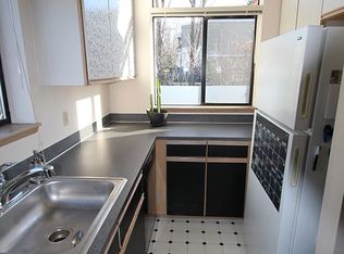 15 4th Ave APT 1, Kirkland, WA 98033