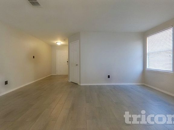 3rd image of 7412 Sienna Ridge Ln