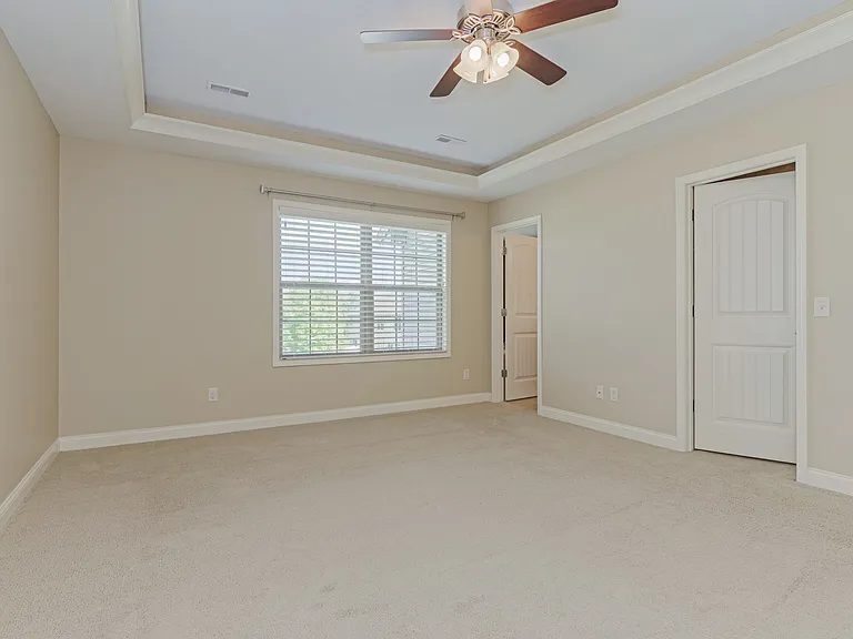 1031 Homestead Dr — Photo 30