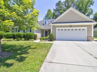 1217 Willow Lakes Ct, Chesapeake, VA 23321