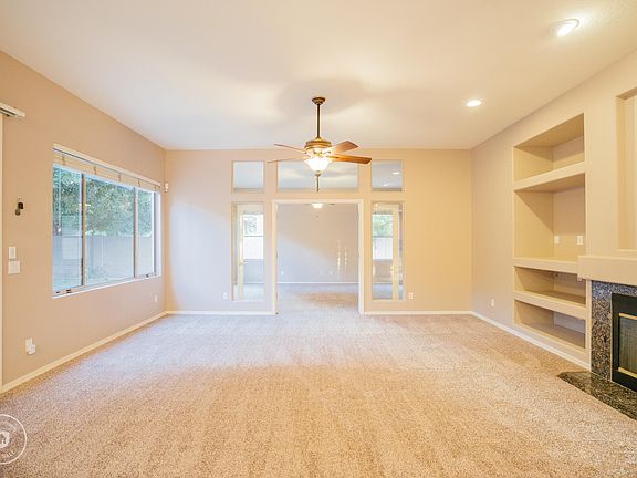 3rd image of 6011 W Kerry Ln