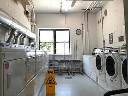 Rented by Lang Realty LLC | media 20