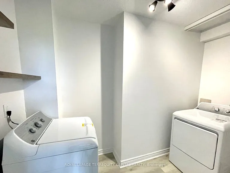 345 Driftwood Ave #1109 — Photo 11
