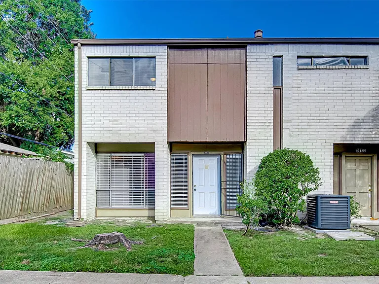 8312 Augustine Dr #D — Photo 34