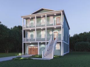 532 Coral Dr, Pine Knoll Shores, NC 28512