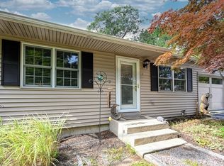 2 Pine Tree Ln, Pembroke, MA 02359