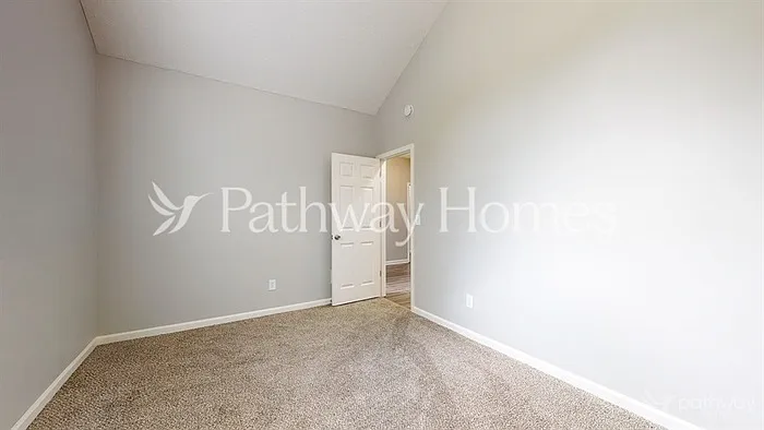 8401 Somerton Cir — Photo 19