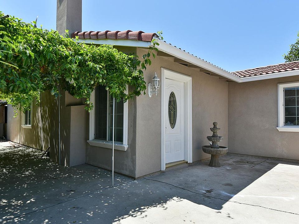 1st image of 1551 Hearthstone Dr