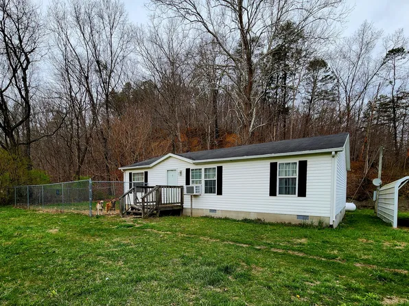 671 Dog Trot Rd, Frenchburg, KY 40322