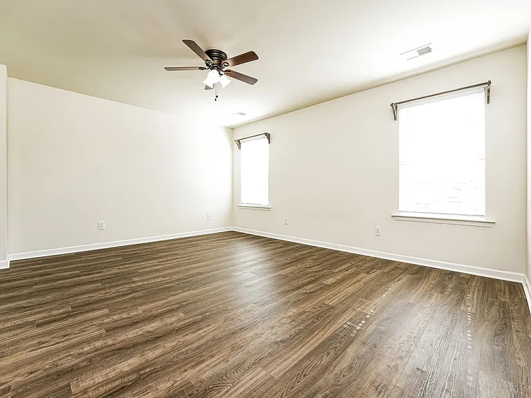 514 Adalina Dr — Photo 7
