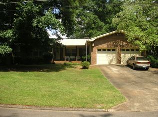 1602 Fairway Dr SW, Jacksonville, AL 36265