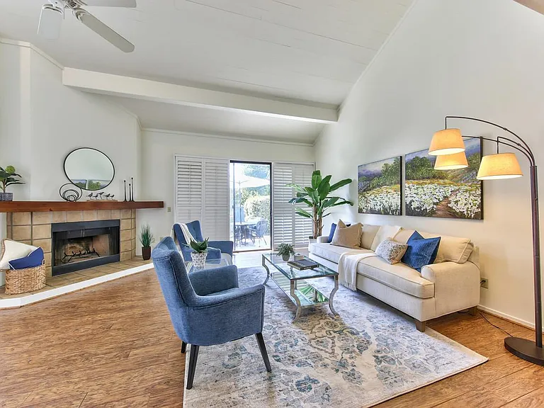 28096 Barn Way — Photo 7