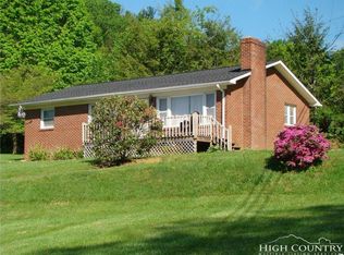 120 Snow Hill Dr, Boone, NC 28607
