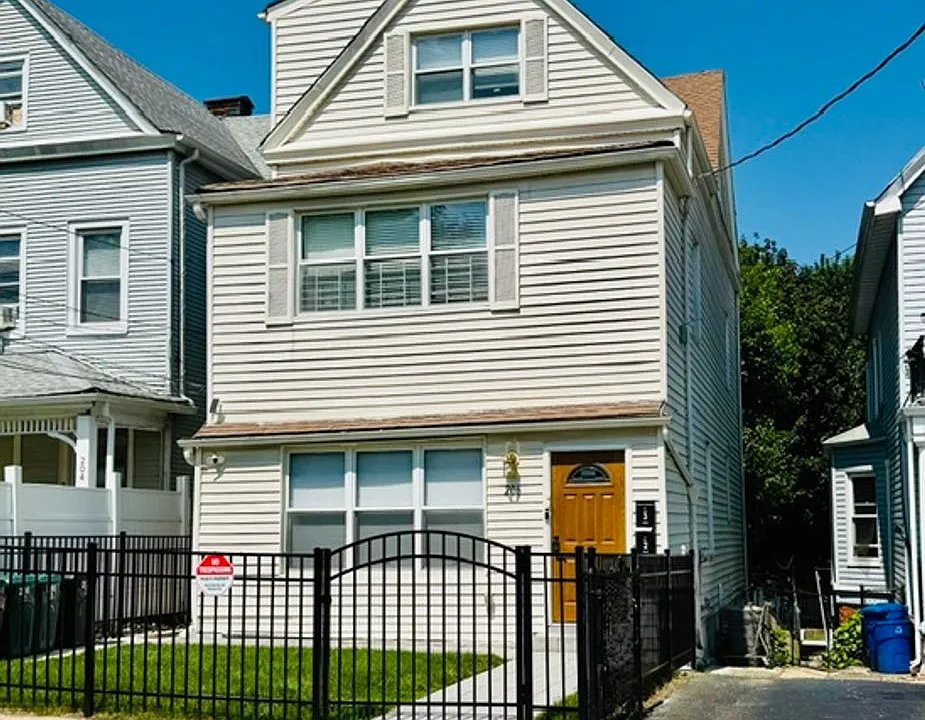 206 N Terrace Ave