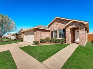 6713 Longleaf Ln, Denton, TX 76210