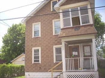 2nd image of 114 Duane Ave