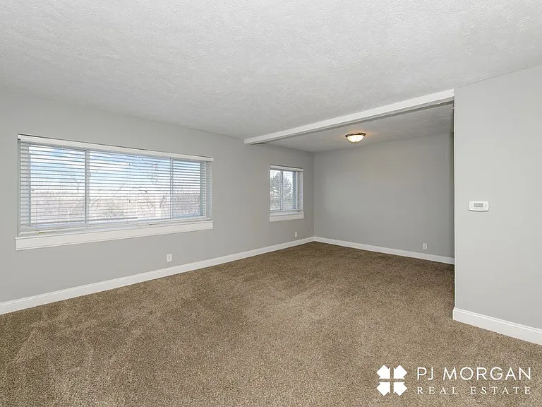 Mill Pointe — Photo 9