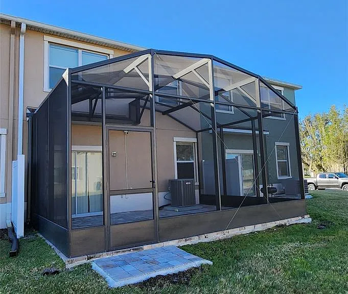 11064 Savannah Landing Cir — Photo 2