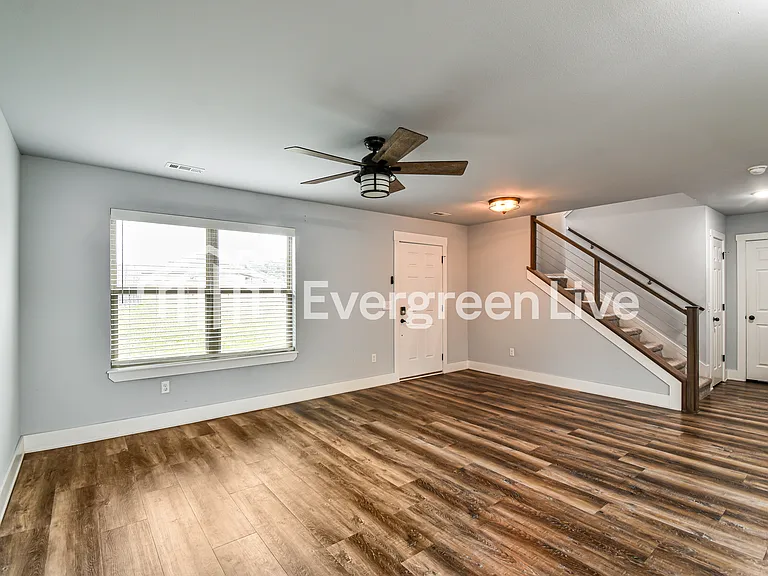 3573 Knox Loop — Photo 6