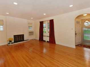 12 Pleasant Ave, West Caldwell, NJ 07006
