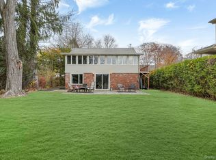 25 Teneyck Avenue, Greenwood Lake, NY 10925