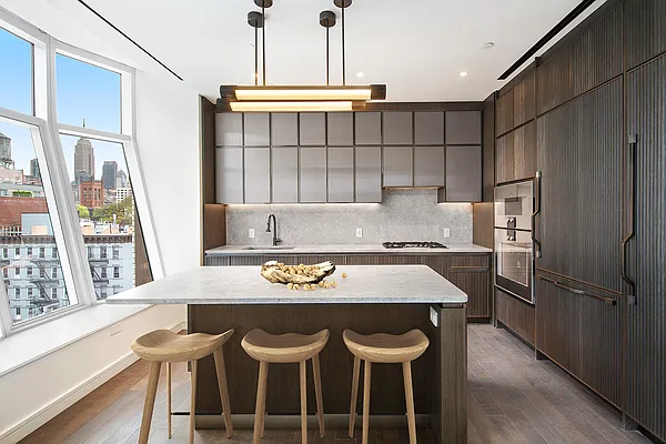 Rented by Compass | media 19