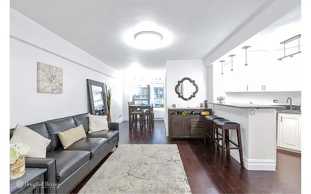 Rented by Douglas Elliman | media 17