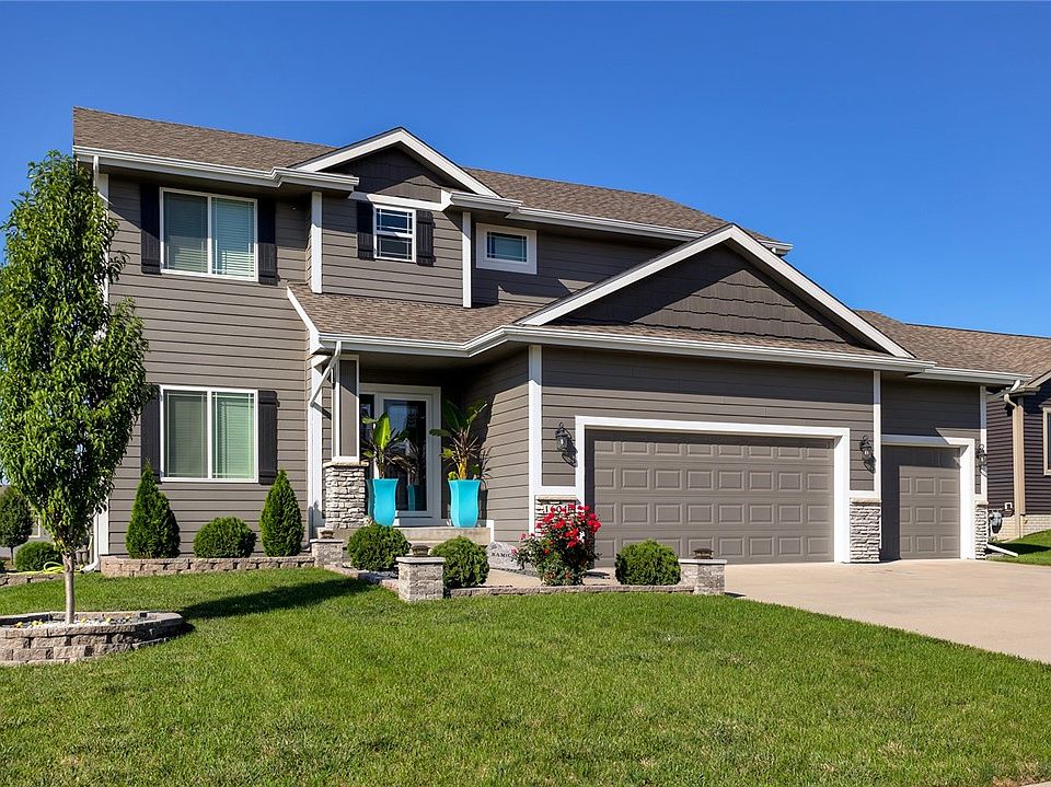 1st image of 1604 NW Boulder Dr