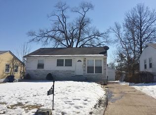 428 Midlothian Rd, Saint Louis, MO 63137