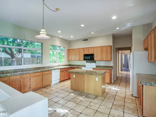 7414 W VIA DE LUNA Drive, Glendale, AZ 85310