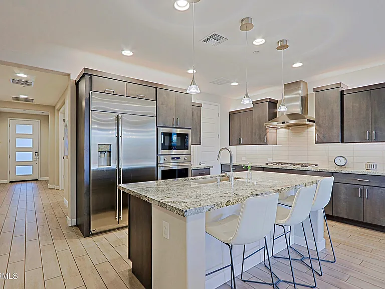 17811 E Cindercone Rd — Photo 5