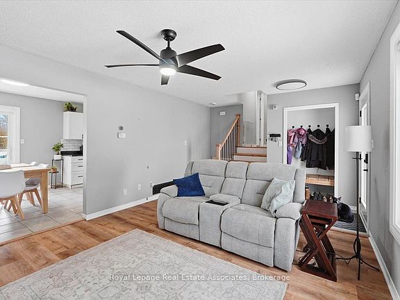 4th image of 649 Bigford Rd