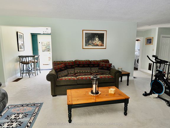 4th image of 1803 Ravenscliffe Rd