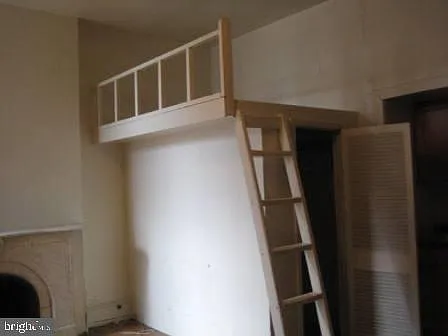 2118 Walnut St #2M — Photo 3