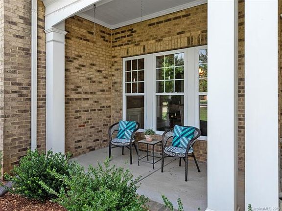 5th image of 2408 Balthazar Way