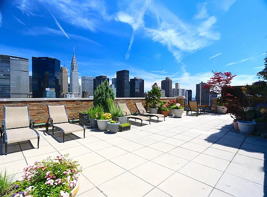 Sold by Keller Williams NYC | media 6