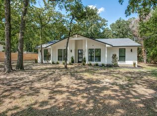 216 Perkins Rd, Aubrey, TX 76227